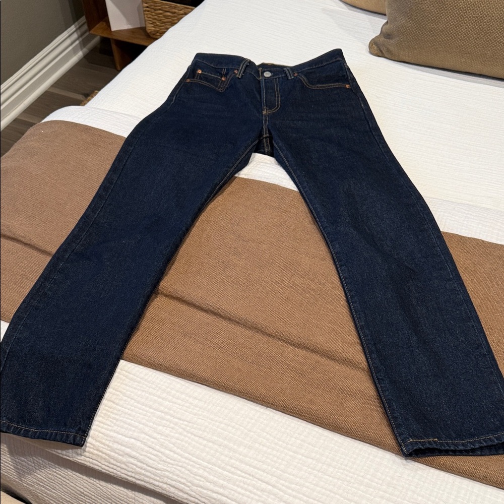 Levi’s 501s in Dark Denim - Size 25/30